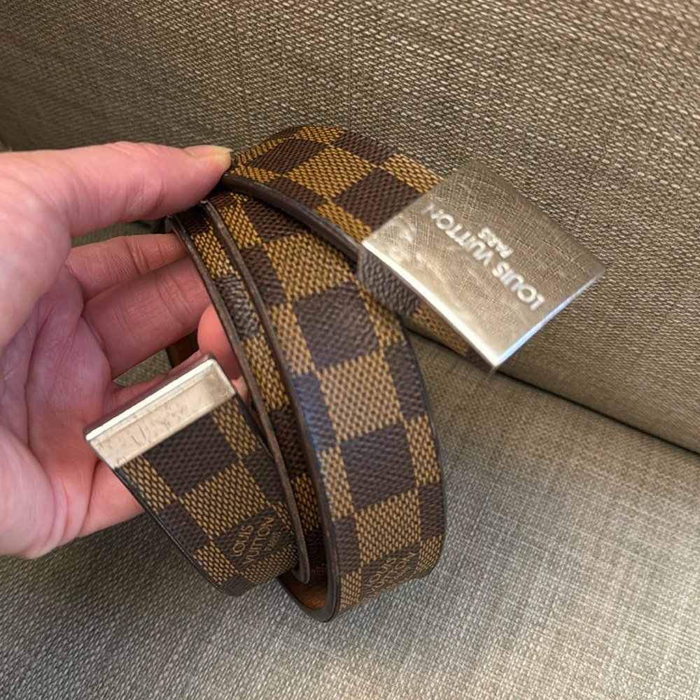 24 HR SALE Louis Vuitton Damier Ebene Belt